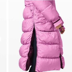 Lululemon X Roksandra 5 in 1 Women’s Coat.